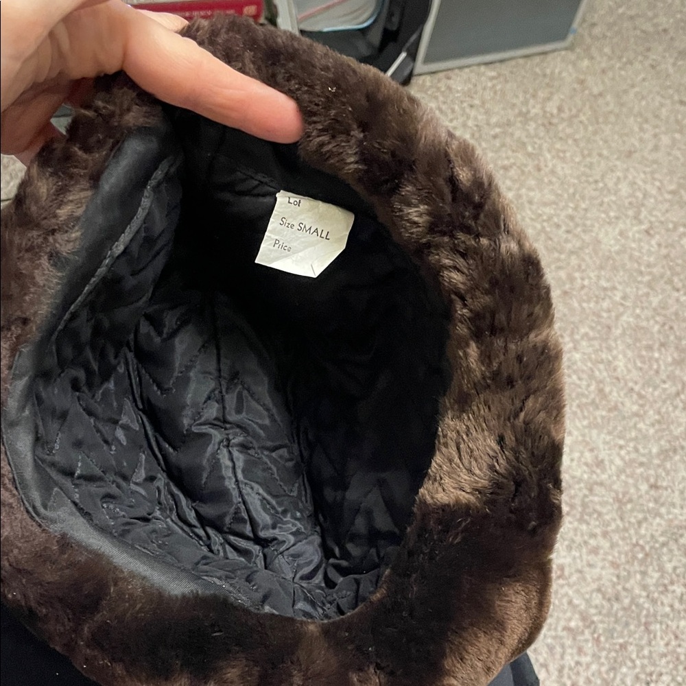Vintage 100% real Fur trapper style Brown hat with ear and forehead flaps - Picture 7 of 9